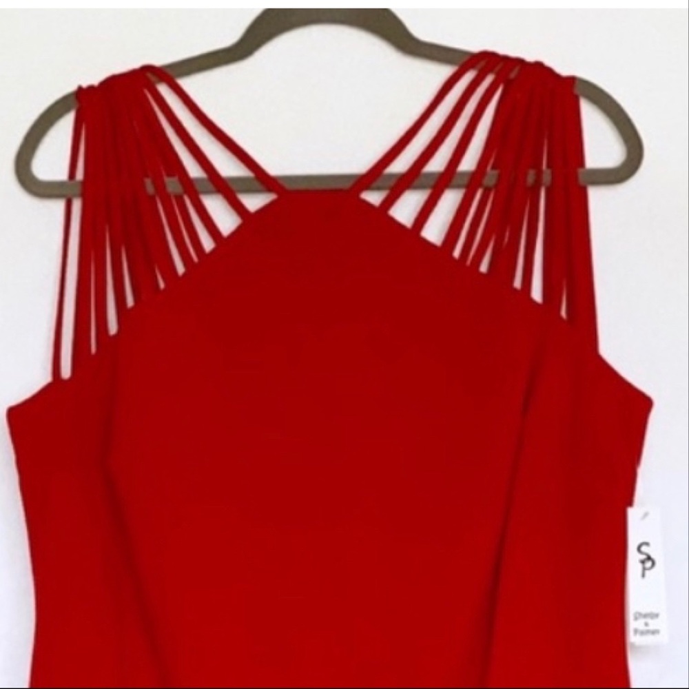 Red evening dress size 1X - Picture 3 of 6